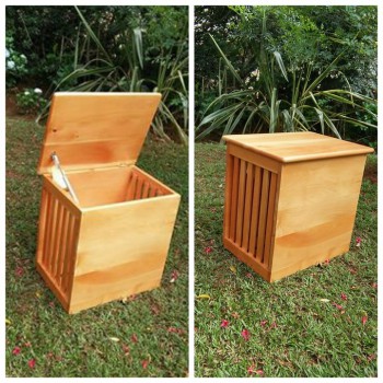 Cypress laundry basket with gas shock