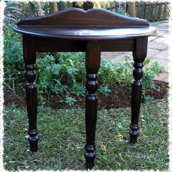 solid wood 3 legged half-moon table